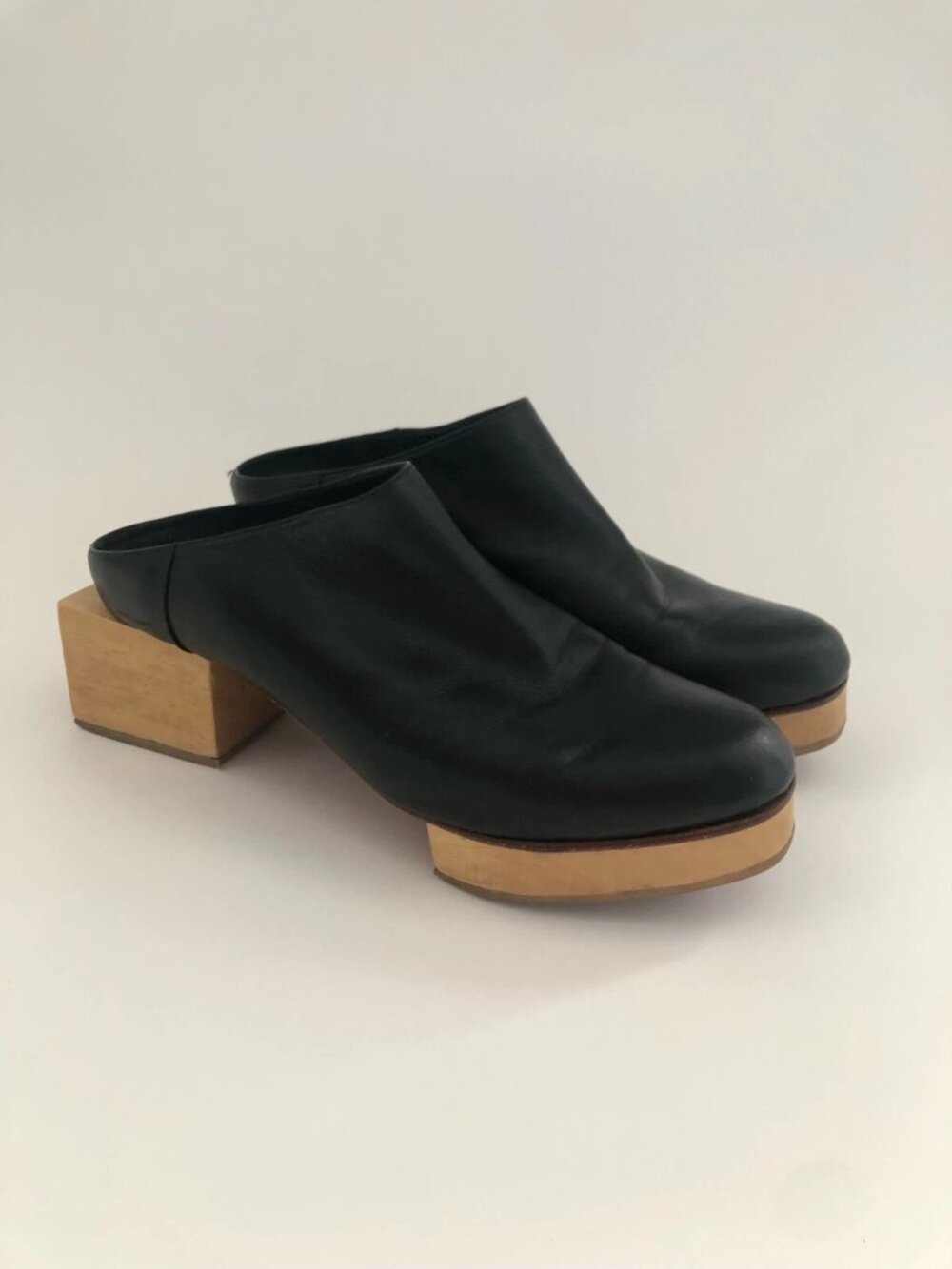 Beklina Matisse Platform Mules 9.5